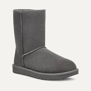 UGG Classic Short II Boots